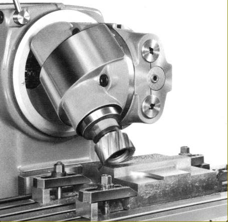 Фото фрезерной головки універсального верстата Schaublin 53N